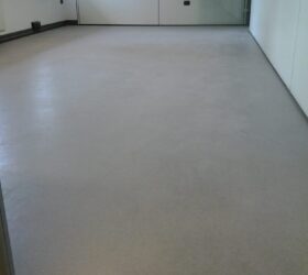 16-pvc-conduttivo-sala-metrologica