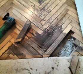 35 riparazione listelli parquet noce