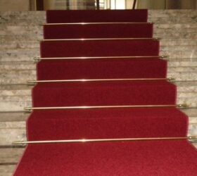 8-passatoia-moquette-barre-ottone-con-occhioli
